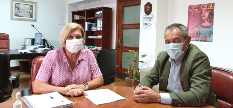 Atalayas se reunió con la Directora Territorial de la Consellería de Sanidad en Alicante
